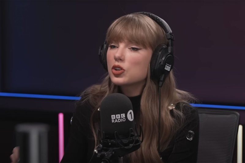 How Many Planes Does Taylor Swift Own? Quick Answer + Details
