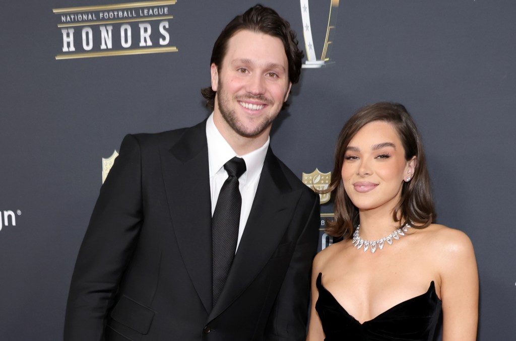 Hailee Steinfeld embarazada y esperando su primer bebé con Josh Allen