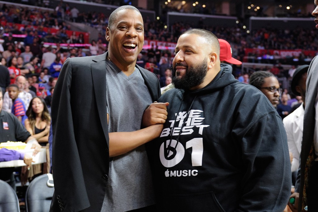 Jay-Z y Lenny S regalan a DJ Khaled un BMW M3 de 1991 por su 50 cumpleaños
