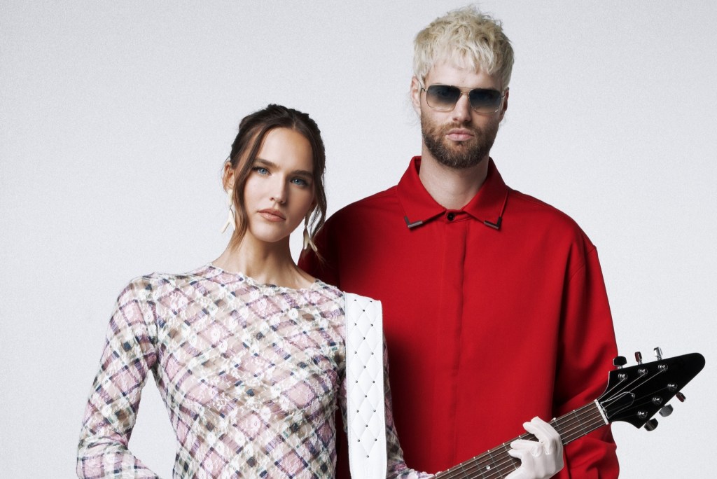 Sofi Tukker firma con Republic Records para lanzar J Balvin Collab