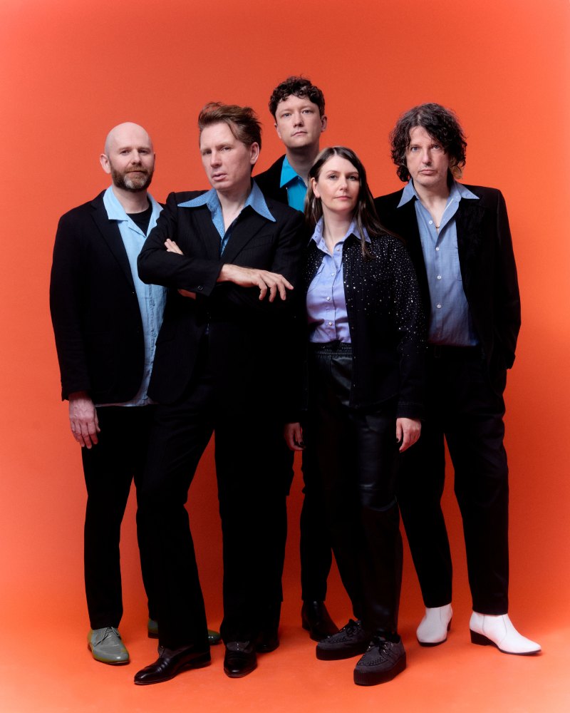 Alex Kapranos, de Franz Ferdinand: “Un buen show de rock tiene que ser primitivo y salvaje”