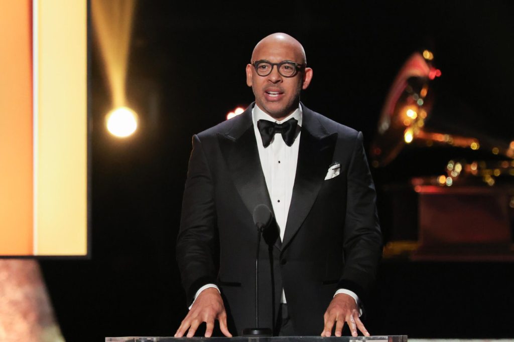 El director ejecutivo de la Academia de la Grabación, Harvey Mason, habla de la vida después de CBS y de Disney