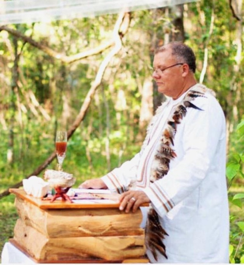 Un “demonio”, un apuñalamiento y un viaje de ayahuasca que salió mal