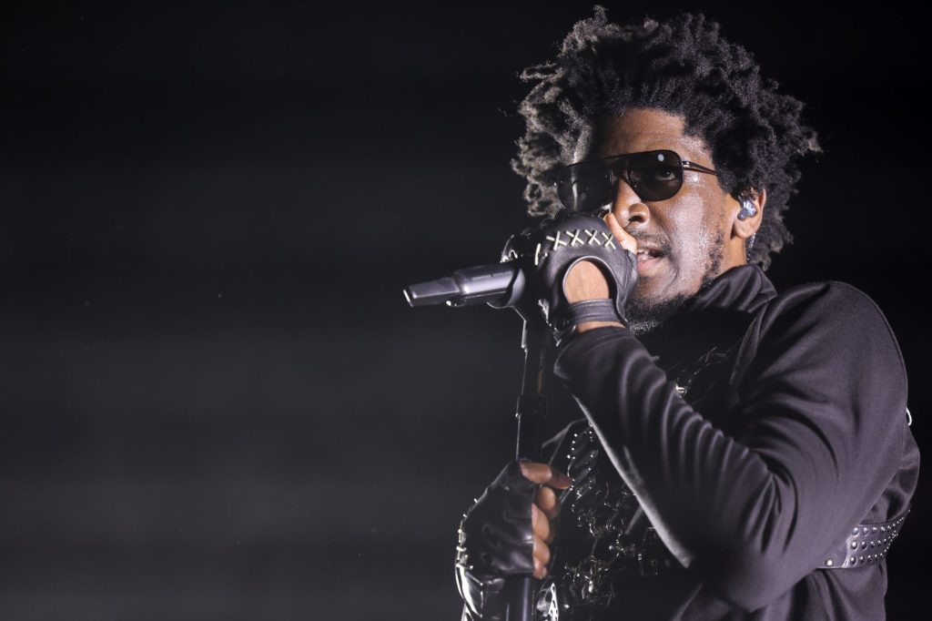 '¿Quién dijo que esto es normal?'