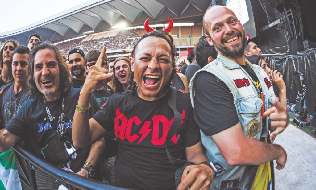 La pasión según AC/CD: el diario de viaje de un fan que los siguió por toda Europa