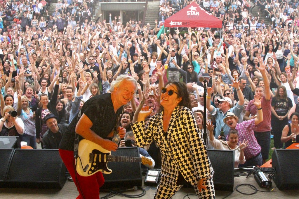 Muere Bernie Lynch: artista australiano cofundador de Eurogliders