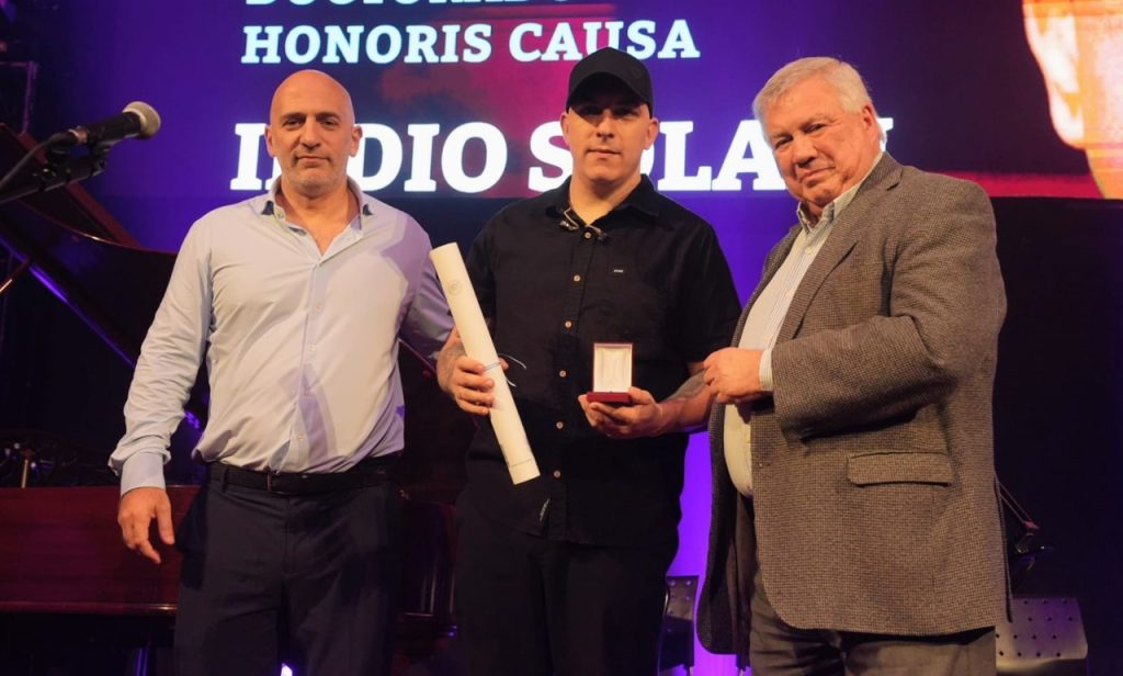 La UBA declaró Doctor Honoris Causa al Indio Solari
