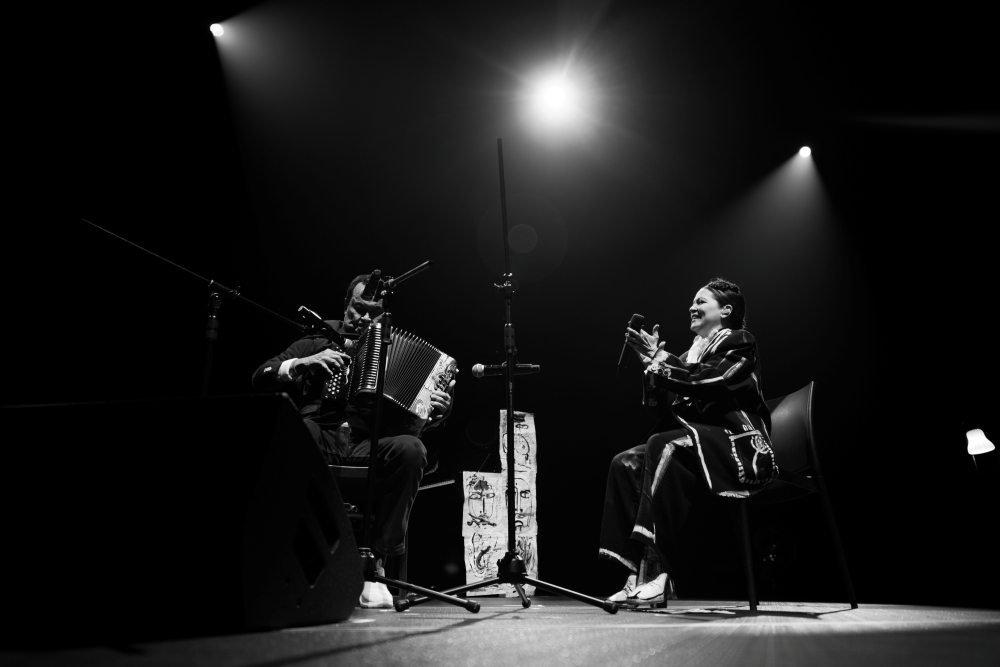 La canción latinoamericana está resguardada en Natalia Lafourcade