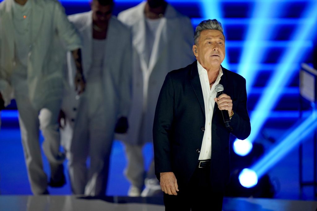 Ricardo Montaner presenta demanda por propiedad musical contra UMG