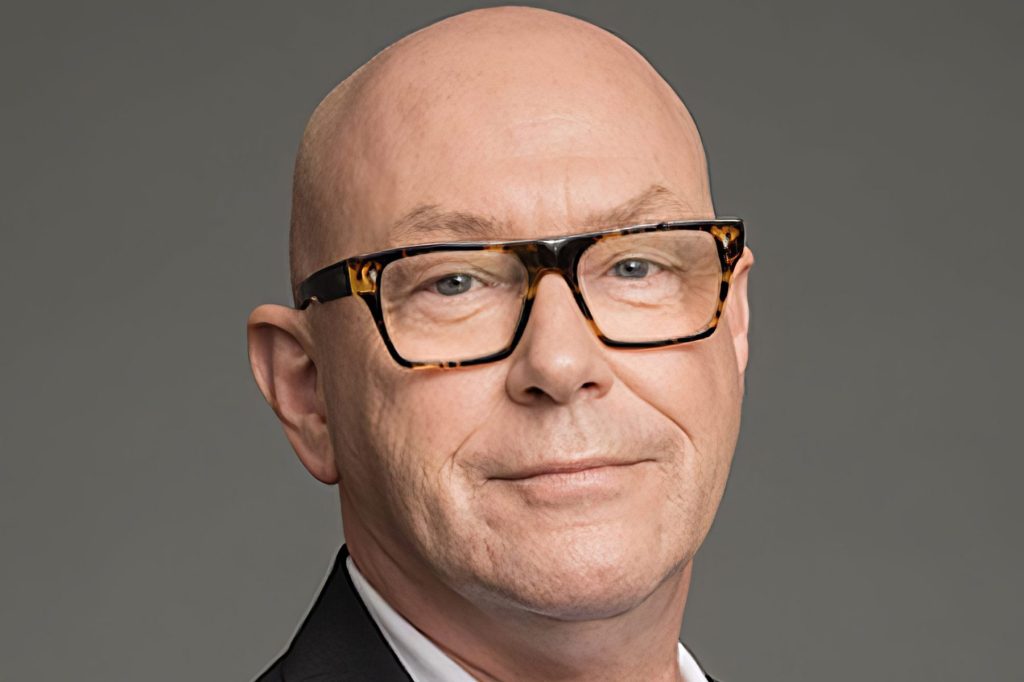 Andrew Jenkins de Universal Music Publishing Group dimite