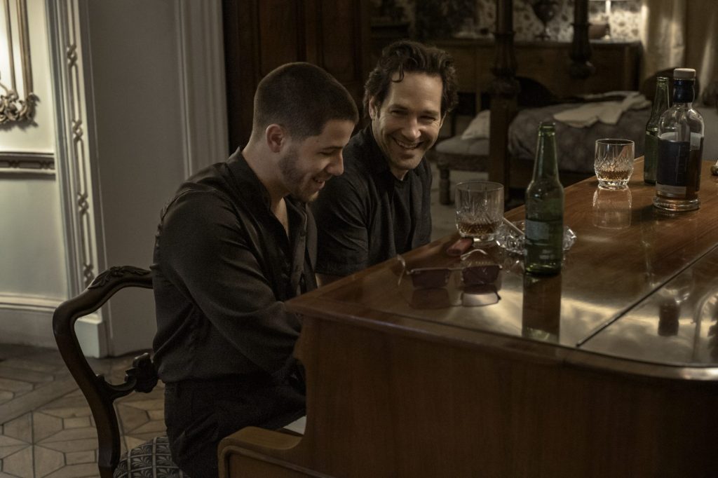 La película de Paul Rudd y Nick Jonas 'Power Ballad' evoca peleas musicales reales