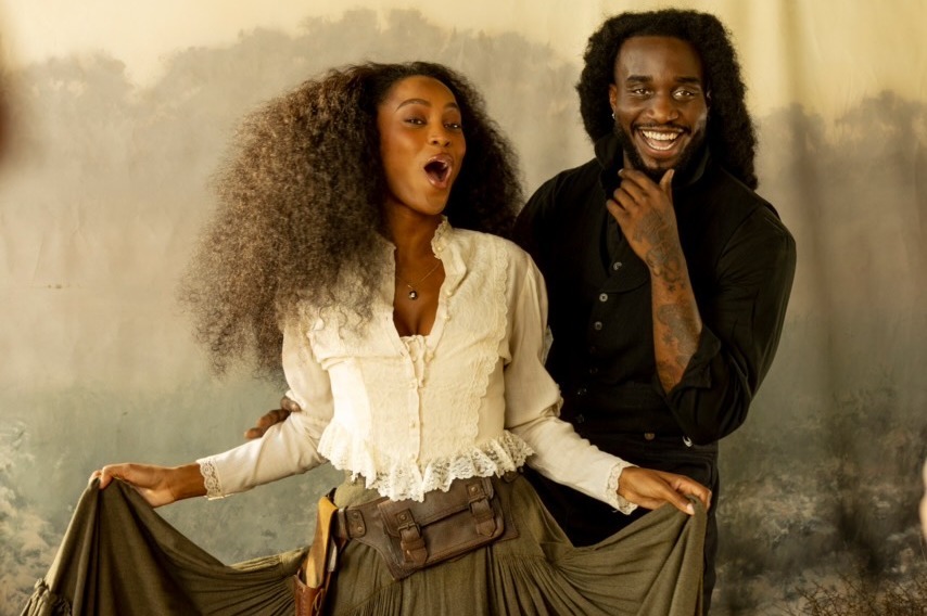 Shaboozey comparte el video musical 'Cowgirl' protagonizado por Ciara Miller: Ver