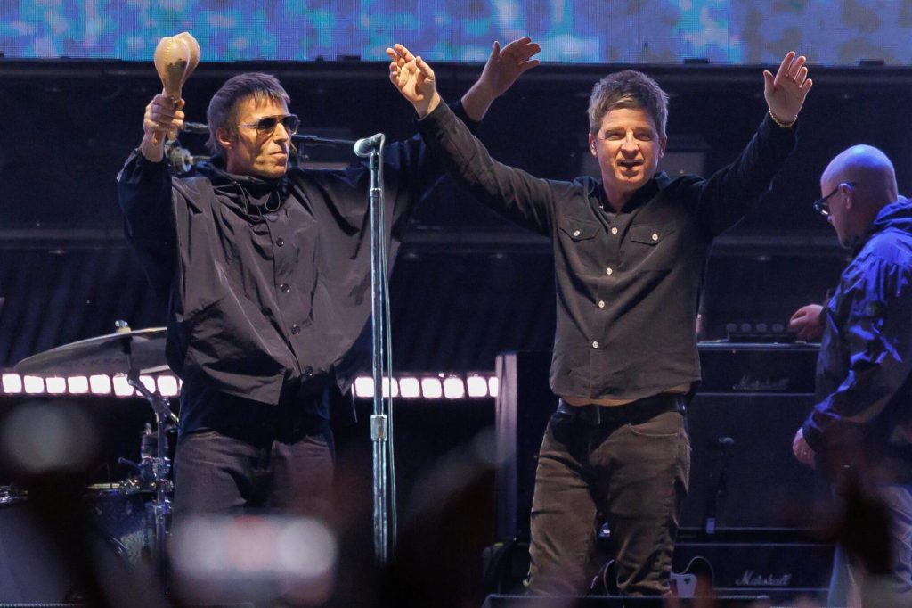'Wonderwall' de Oasis regresa al Hot 100 gracias a la Copa del Mundo